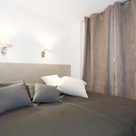Olam Properties Heart Of Town 2 Bedroom Perfect Congress & Holidays *