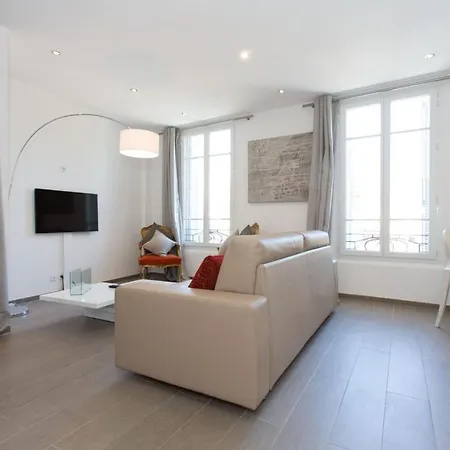 Olam Properties Heart Of Town 2 Bedroom Perfect Congress & Holidays Apartment